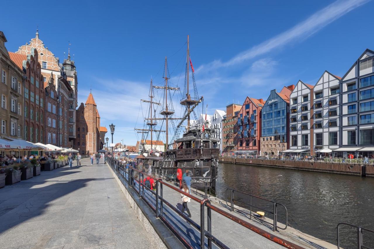 Apartament Gdansk Stare Miasto Przy Neptunie Buitenkant foto